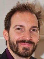 Dr Ronan Kapetanovic
