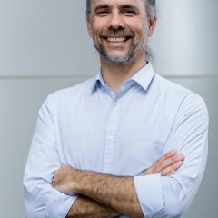 Dr Gareth Price