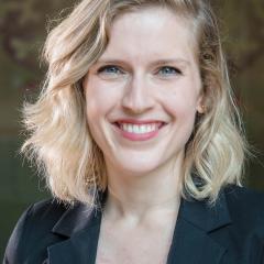Dr Laura Fenlon