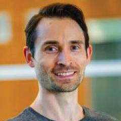 Dr Tim Bruxner